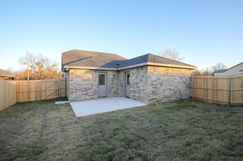 901 Barrett Ave, Denison TX  75020-5034 exterior
