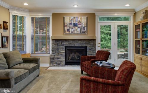 6310 Alderman Dr, Alexandria VA 22315-3730 exterior