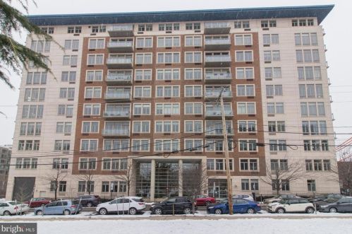 1900 Hamilton St, Philadelphia PA 19130-3889 exterior