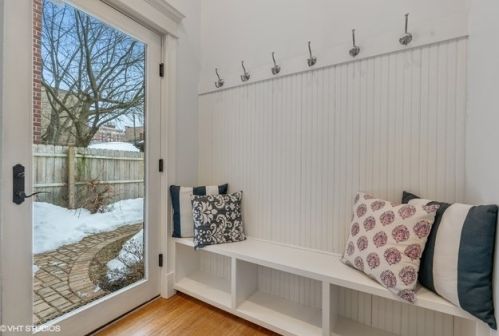 4612 Wolcott Ave, Chicago IL 60660-2316 exterior