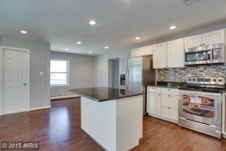 8970 Brook Rd, Mc Lean VA  22102-1535 exterior