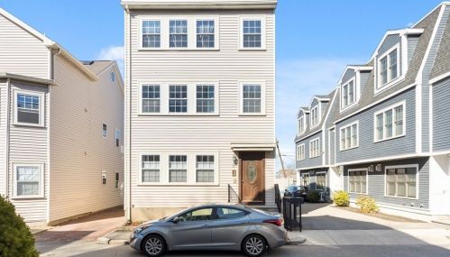 37 Middle St, Boston MA exterior