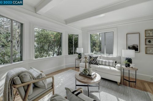 2638 Warring St, Berkeley, CA 94704-3469