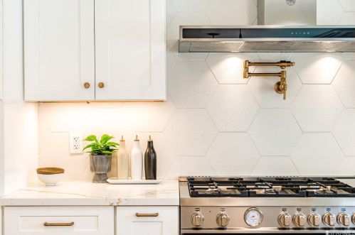 1639 Oregon St, Berkeley CA 94703-2115 exterior