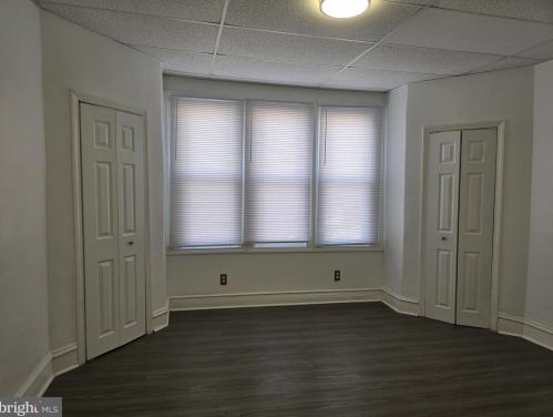 2602 Marshall St, Philadelphia PA 19148-4612 exterior