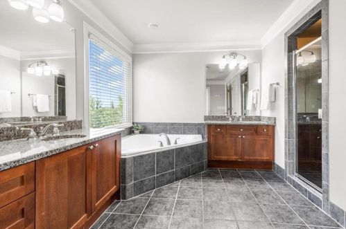 1732 Barfield Run, Atlanta GA  30318-2779 exterior