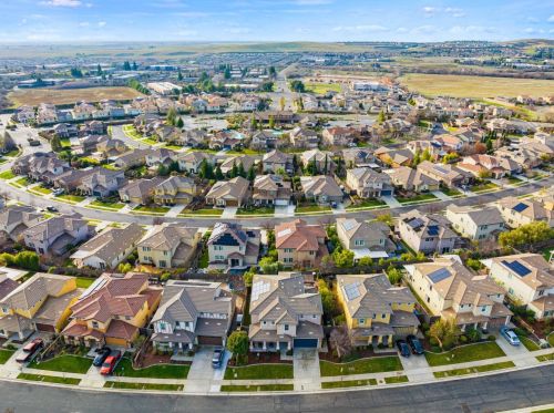 3124 Aldridge Way, Folsom CA  95762-9513 exterior