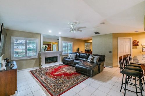 11506 Louvre Pl, Tampa FL 33617-2447 exterior