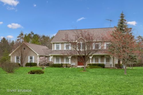 314 Wilmington Ct, Bull Valley IL exterior