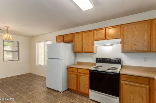 6623 18 Ln, Phoenix AZ 85041-5846 exterior