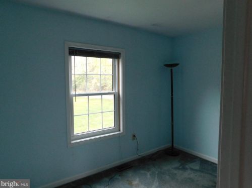 557 Limerick Ctr Rd, Limerick PA 19468-1238 exterior