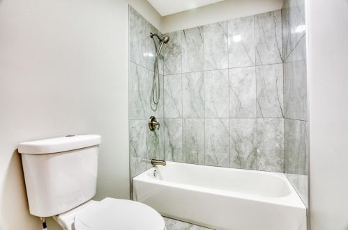 6808 Park Mnr Dr, Milwaukee WI 53224-4636 exterior