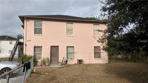 3216 50th St, Tampa, FL 33619-2324