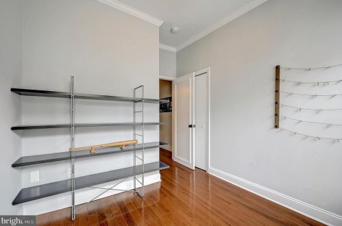 1930 Juniper St, Philadelphia PA 19148-2218 exterior