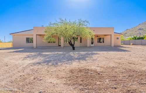 36648 27th Ave, Phoenix AZ 85086-8747 exterior