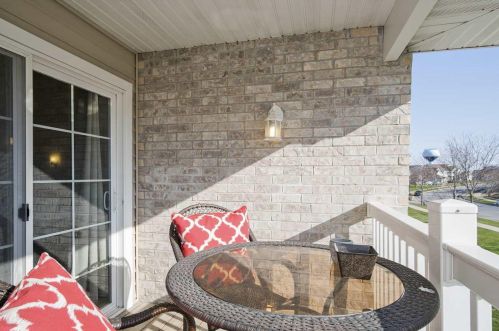 5304 Congress Ave, Madison WI 53718-2262 exterior