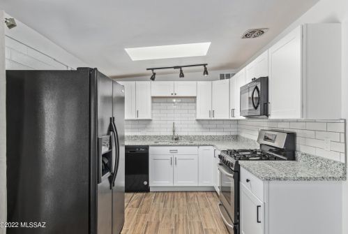 4550 25th St, Tucson AZ  85711-5719 exterior