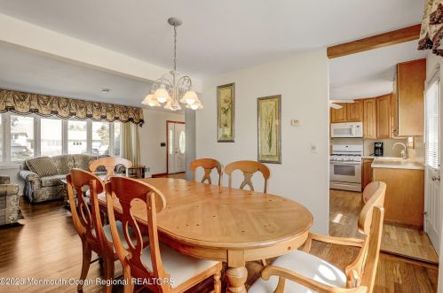 22 Arlene Dr, West Long Branch NJ 07764-1153 exterior