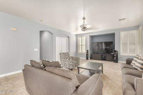 2122 Apache Rain Rd, Phoenix AZ  85085-5084 exterior