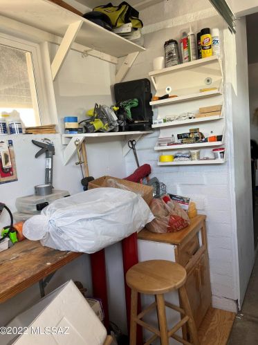 1129 Alpine Cir, Green Valley AZ 85614-1817 exterior