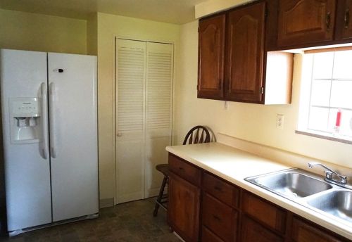 7277 Mcclure Ave, Pittsburgh PA 15218-2307 exterior