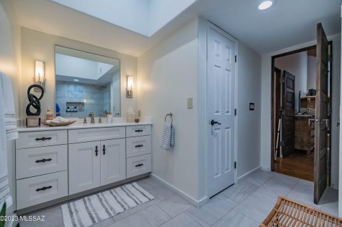 6730 Chapultapec Cir, Tucson AZ  85750-1001 exterior