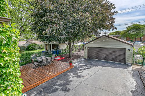 9933 Sawyer Ave, Chicago IL 60805-3437 exterior