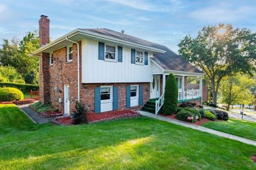 600 Mowry Dr, Pittsburgh, PA 15236-4311