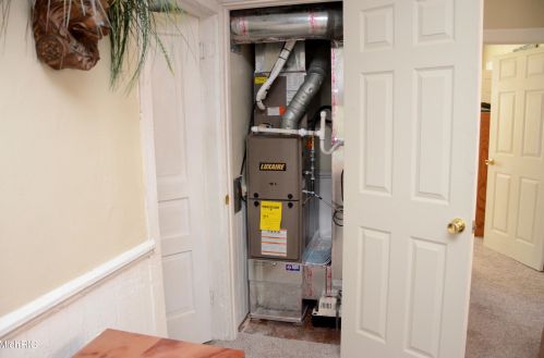 940 Mcreynolds Ave, Grand Rapids MI 49504-4439 exterior