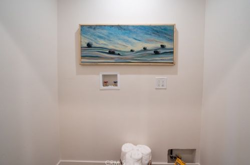 14291 Prospect Ave, Tustin CA  92780-2316 exterior