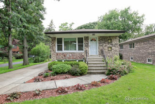 210 Bonnie Brae Ave, Elmhurst IL  60126-2507 exterior