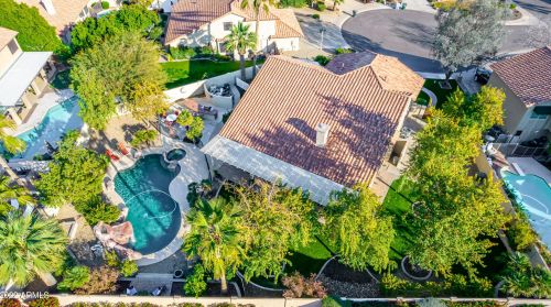 17002 32 Way, Phoenix AZ 85018-3973 exterior