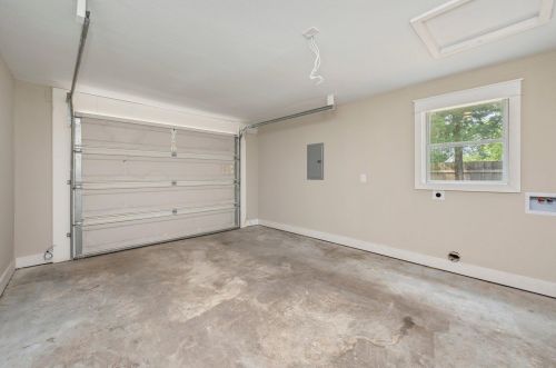 409 19th St, Defuniak Springs FL  32435-2147 exterior