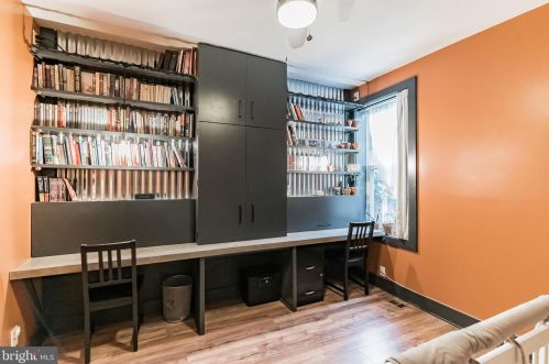 1344 29 St, Philadelphia PA 19146-3708 exterior