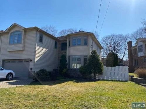 286 Tenafly Rd, Tenafly NJ 07670-2530 exterior