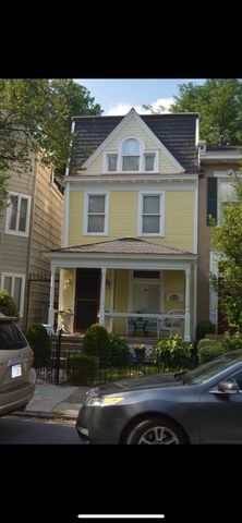 5513 Howe St, Pittsburgh PA  15232-2304 exterior