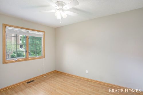 2203 Radcliff Cir, Grand Rapids MI 49546-7725 exterior