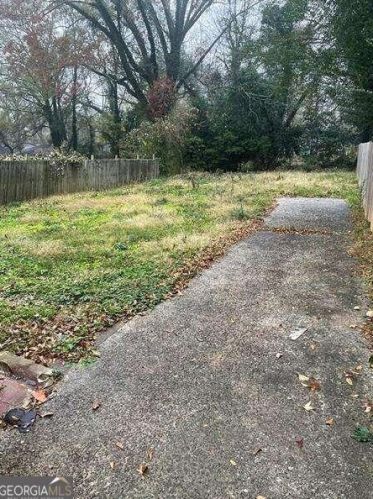 1291 Greenwich St, Atlanta GA 30310-1657 exterior