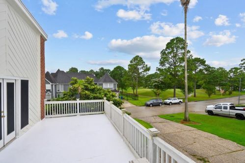 18706 Walden Frst Dr, Humble TX 77346-6002 exterior