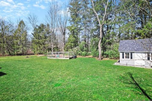 163 Branchville Rd, Ridgefield CT 06877-5116 exterior