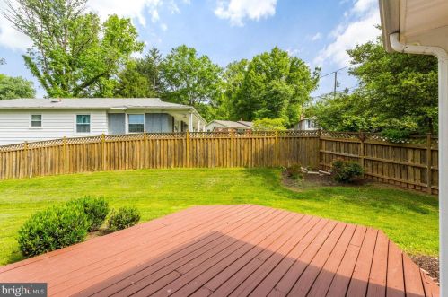 14408 Butternut Ct, Rockville MD exterior