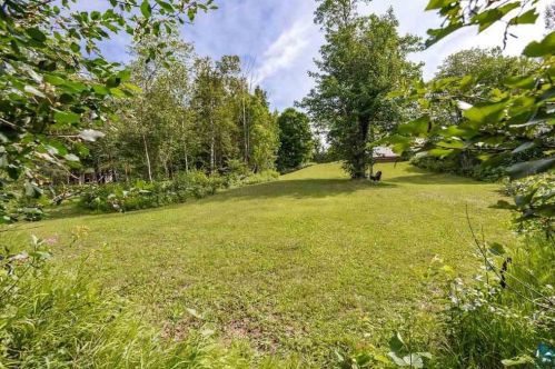 4199 Nelson Rd, Duluth MN 55803-2739 exterior