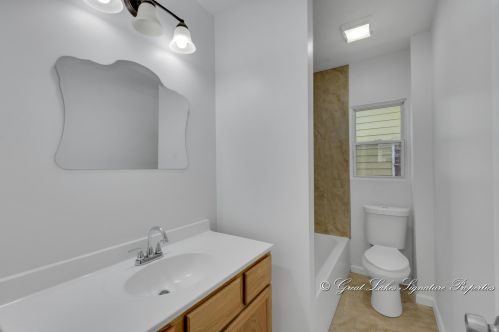 1632 Dyson St, Meskegon MI  49442-5722 exterior