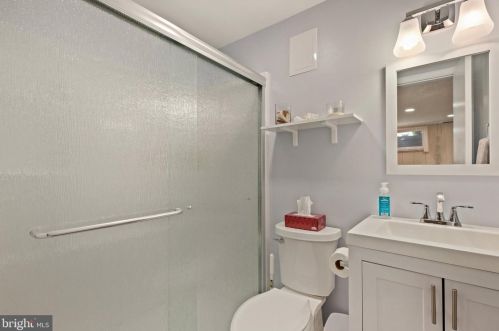 6 French St, Alexandria VA 22304-2642 exterior