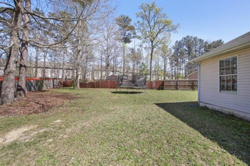 305 Emerald Grn Ct, Atlanta GA 30349-8423 exterior