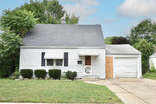 5443 53rd St, Milwaukee, WI 53218-3322