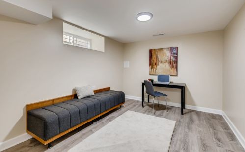 7656 Bosworth Ave, Chicago IL  60626-1217 exterior