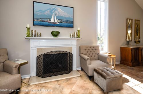 361 Dwight Rd, Middletown NJ 07748-3074 exterior