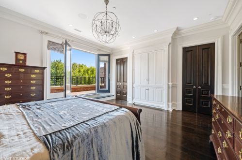 1845 Orch St, Chicago IL 60614-5106 exterior