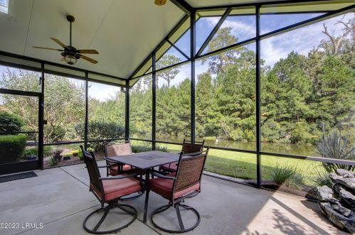 25 Raven Glass Ln, Bluffton, SC 29909-7107